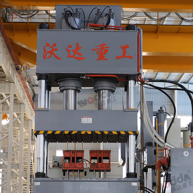 1000液壓機(jī)（立柱、油缸）